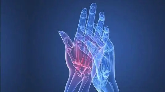 重慶類風(fēng)濕治療醫(yī)院介紹誘發類風(fēng)濕性關節炎的(de)病因有(yǒu)哪些(xiē)